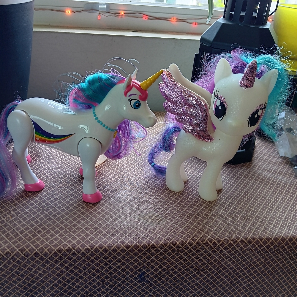 My little pony Celestia pegasus, Hasbro & unicorn Horse.